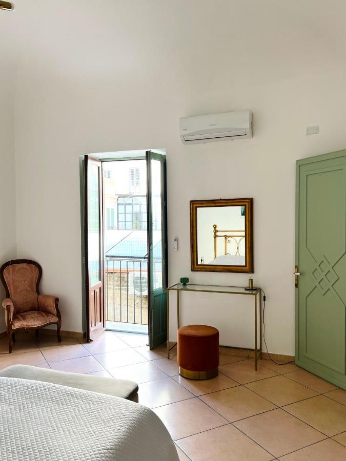 A Ballaro Apartments 巴勒莫 外观 照片